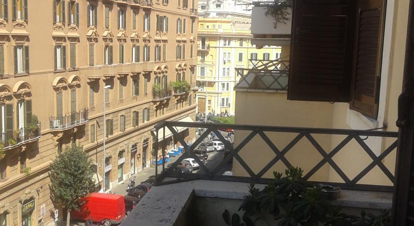 The Pope'S Window Hotel Rome Room photo